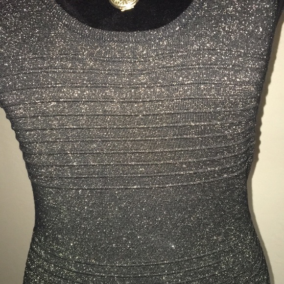 Black and gold shimmer dress - Picture 3 of 6